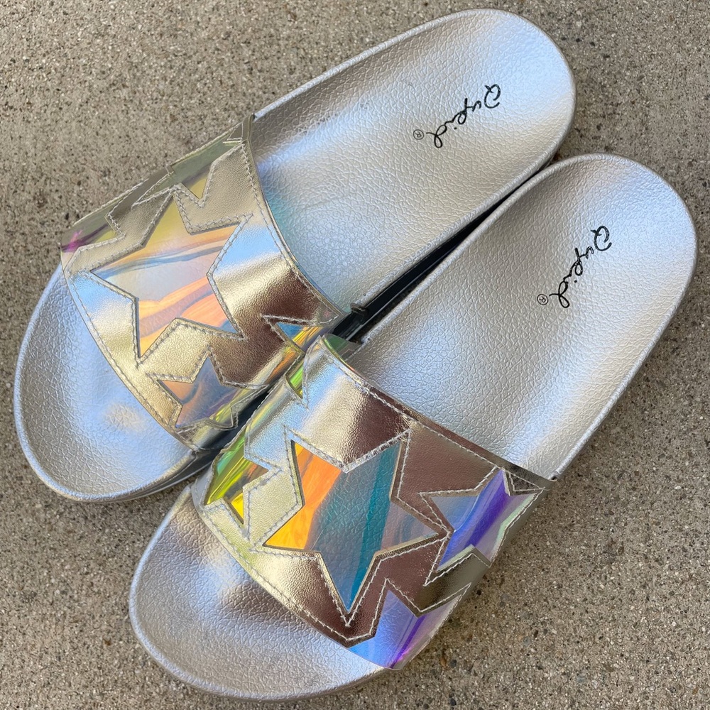 🎉HP🎉 Holographic/Clear Star Silver/Gray Slides Sandals - Picture 4 of 7